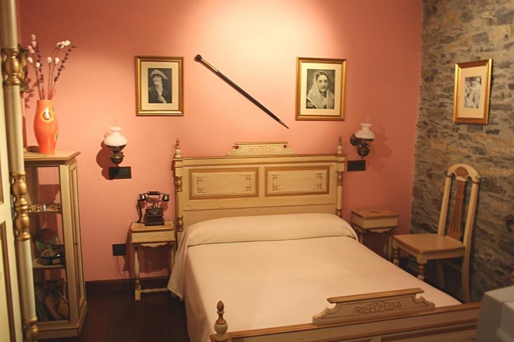 Casona El Gurugu Hotell Luarca Eksteriør bilde